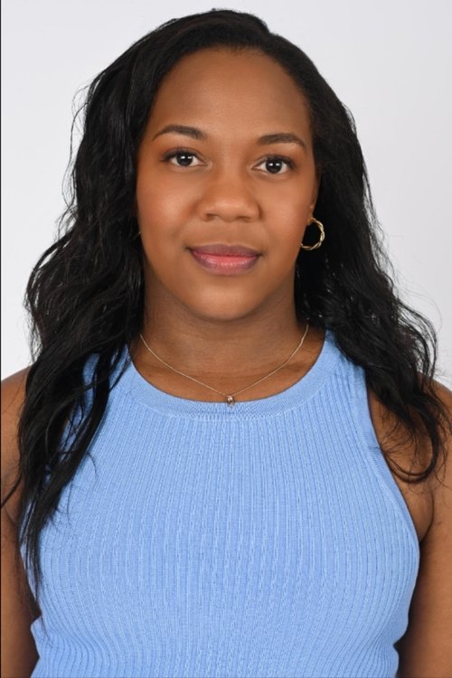 Juanita Pearl as Pun