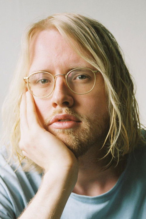 Magnus B. Bjørlo Lysbakken as Stian