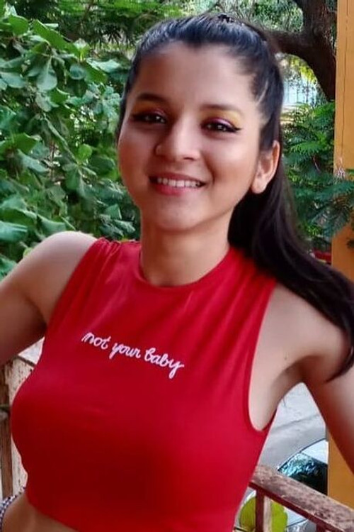 Vaishnavi Kadam as Manika Apte