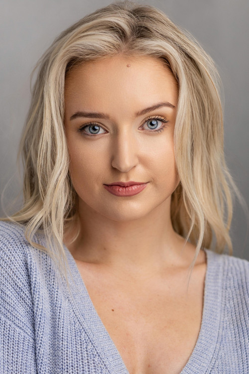 Emma Anne Wedemeyer as The Crone