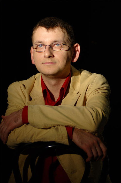 Béla Fesztbaum as Ede