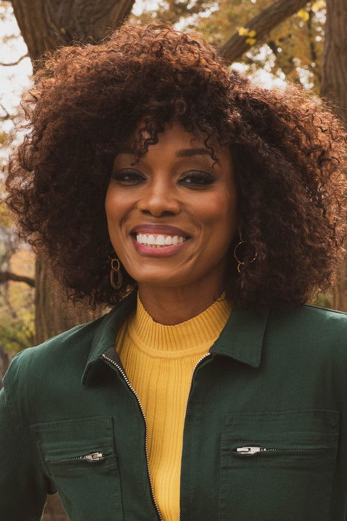 Frances Turner as Bell Mallory