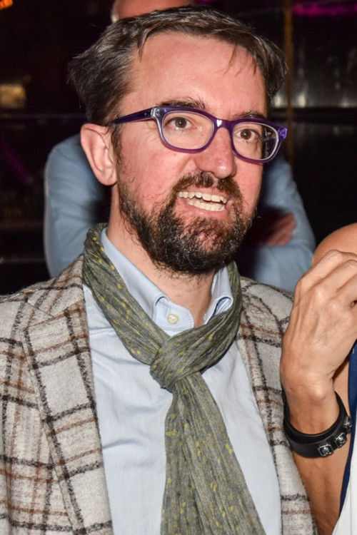 Simone Barazzotto as Mauro Fraschetti