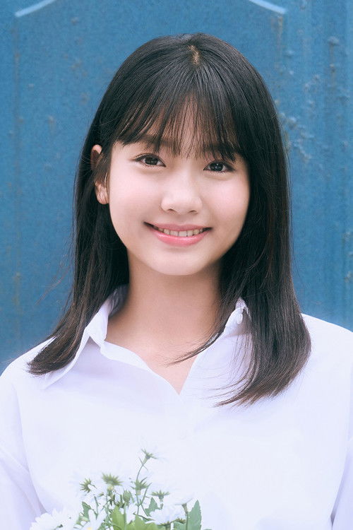 Anxin Mier as Contestant