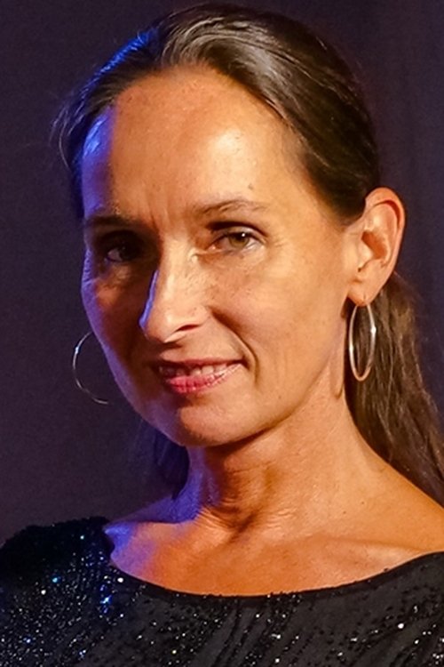 Irène Fischer as Quatuor #4