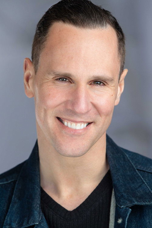 Tom Bentey as Joe Lombardi