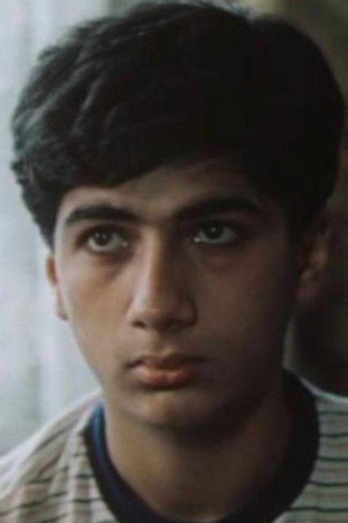 Samir Rzayev as Namig