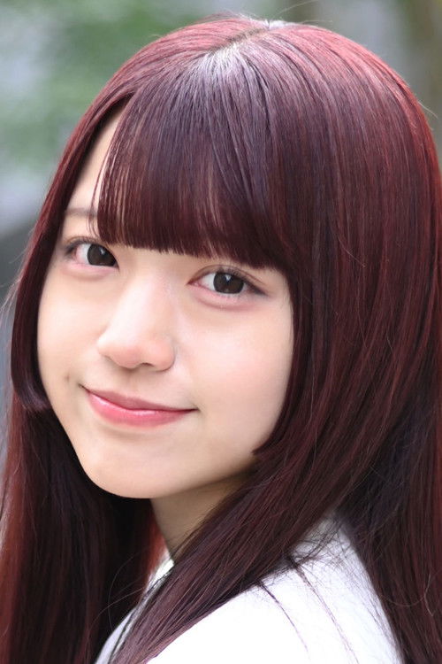 Hinano Sakikawa as Azu Niisato (voice)