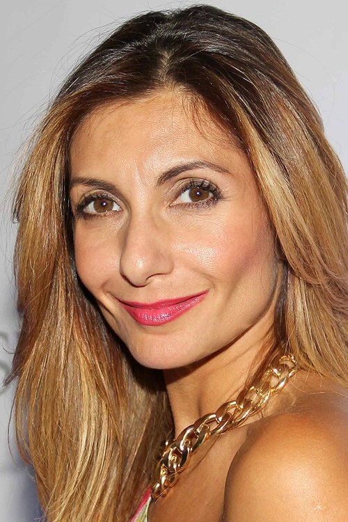 Macarena Venegas as Blanca Wallace