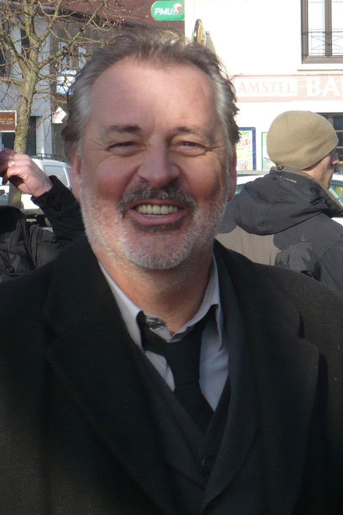 Denis Sylvain as Le juge Chouquet