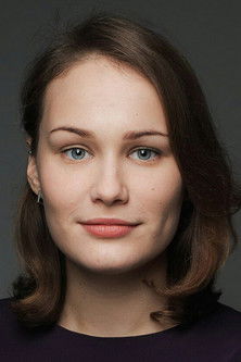 Yelizaveta Bayeva as хозяйка квартиры