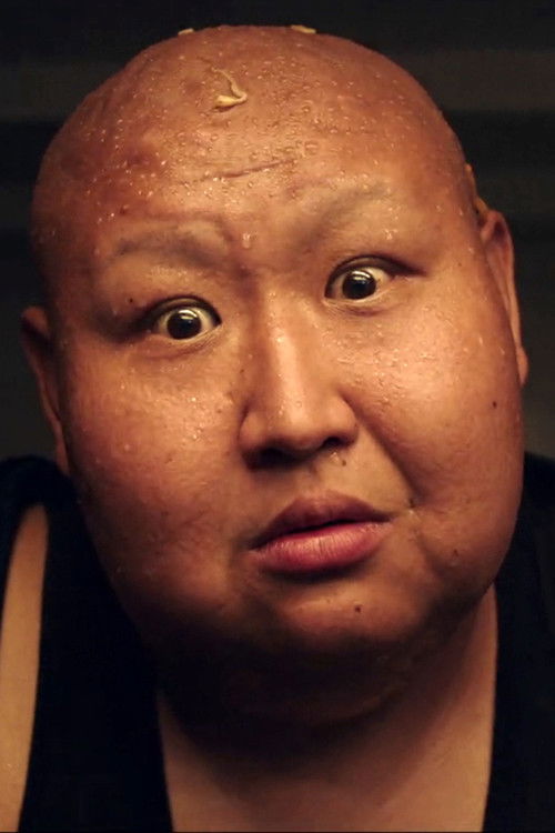 Jiang Jingzhong as Lo Han