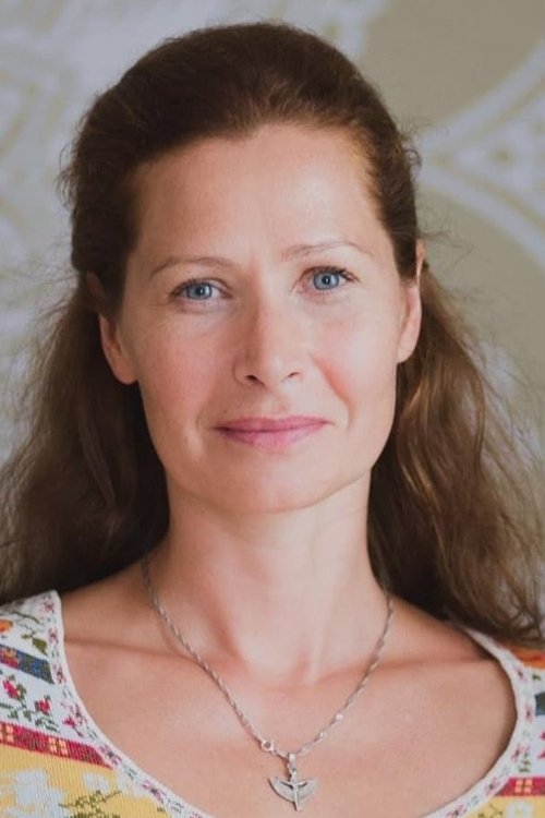 Kleer Maibaum-Vihmar as Vissak