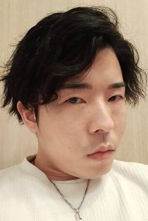 Tatsuya Kirishima as 