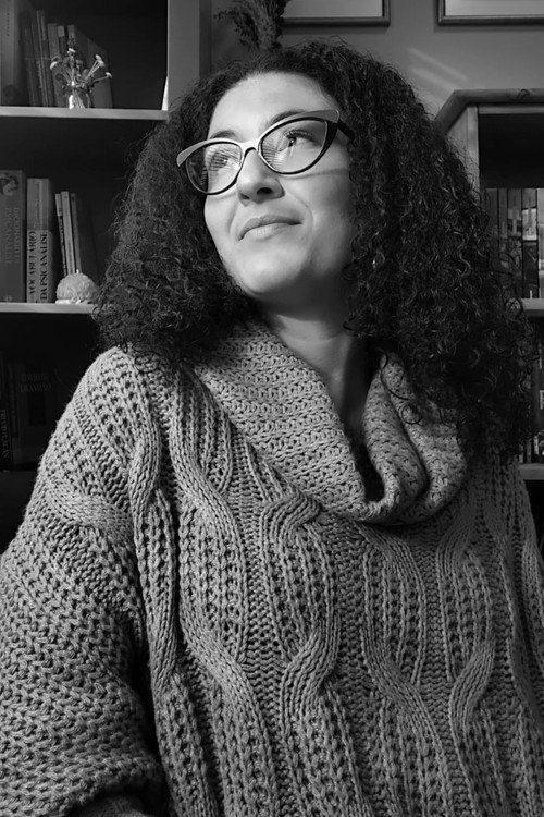 Djulia Justen as Garota no parque