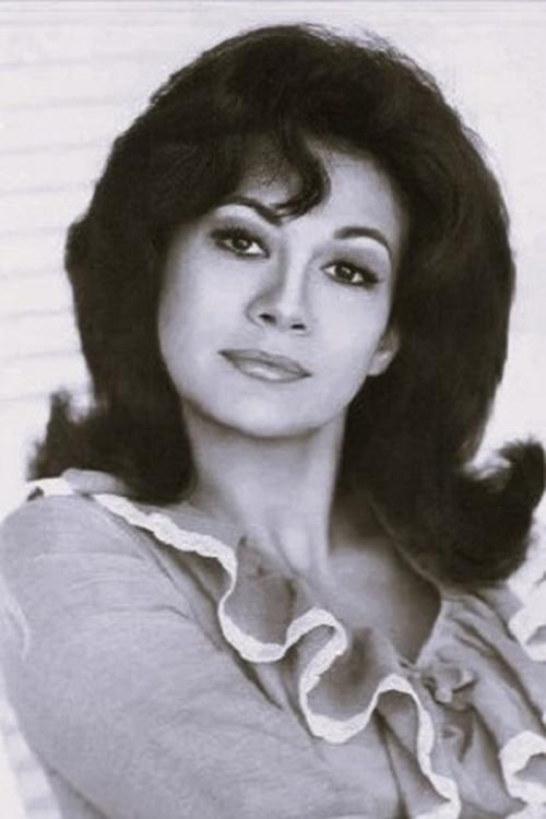 BarBara Luna as Makia