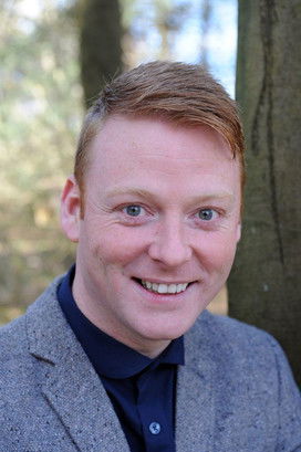 Gary Hollywood as Cycle Courier