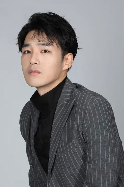 Zhang Shu Hong as Jiang Yun Ze