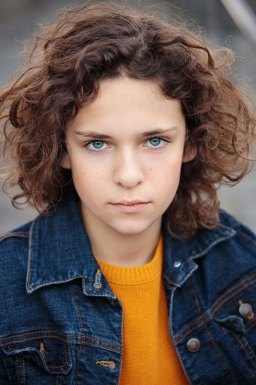 Neal Genys as Peter Williams