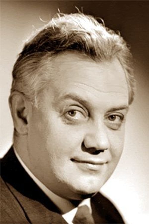 Boris Runge as Auto station key keeper