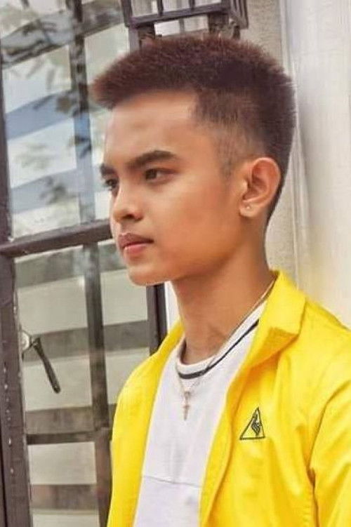 Ivo Rosimo as Andrei Mendiola