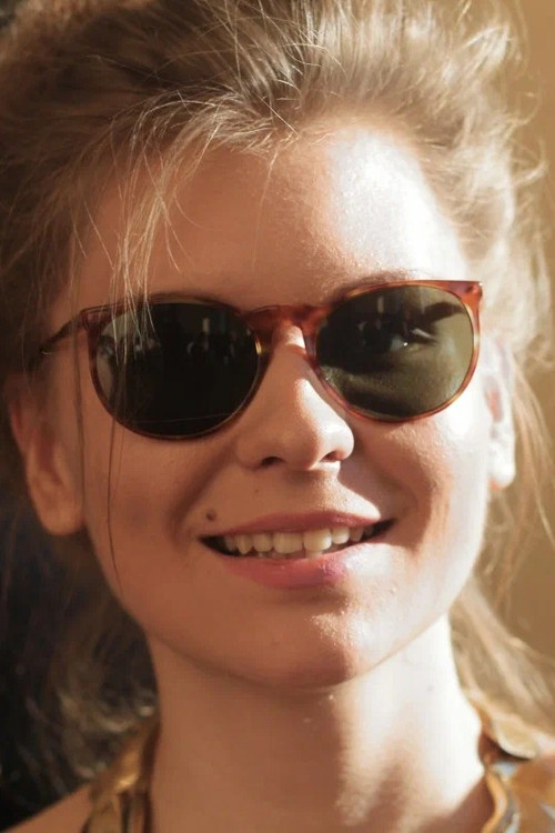 Taisiya Igumentseva as 