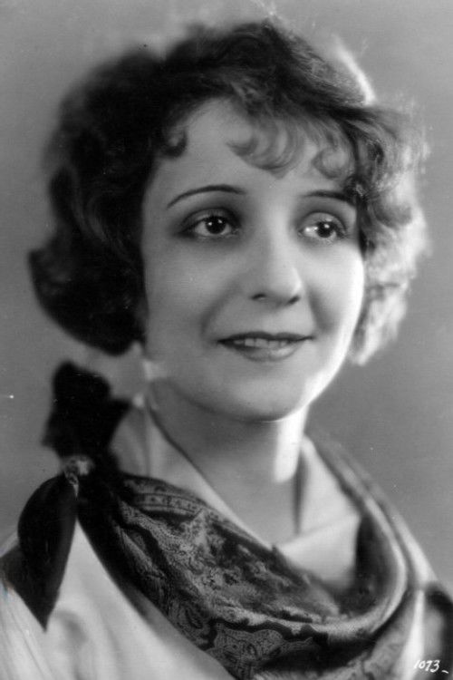 Betty Jewel as Belle