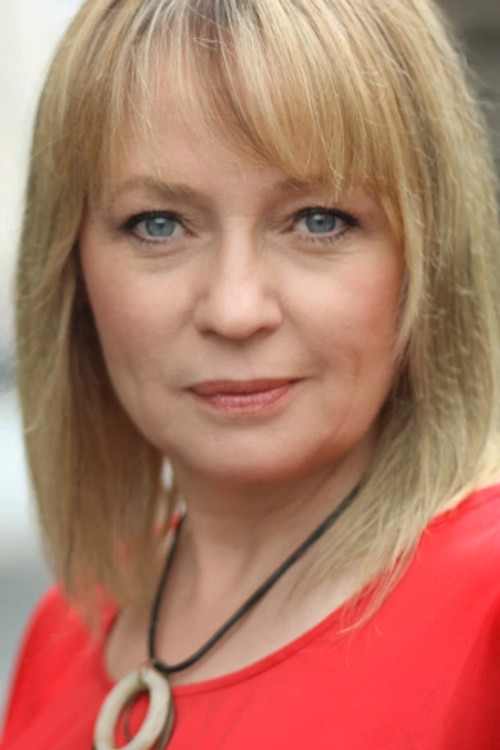 Martha Irving as Dusty Miller