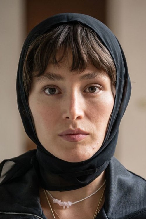 Fereshteh Hosseini as Leila