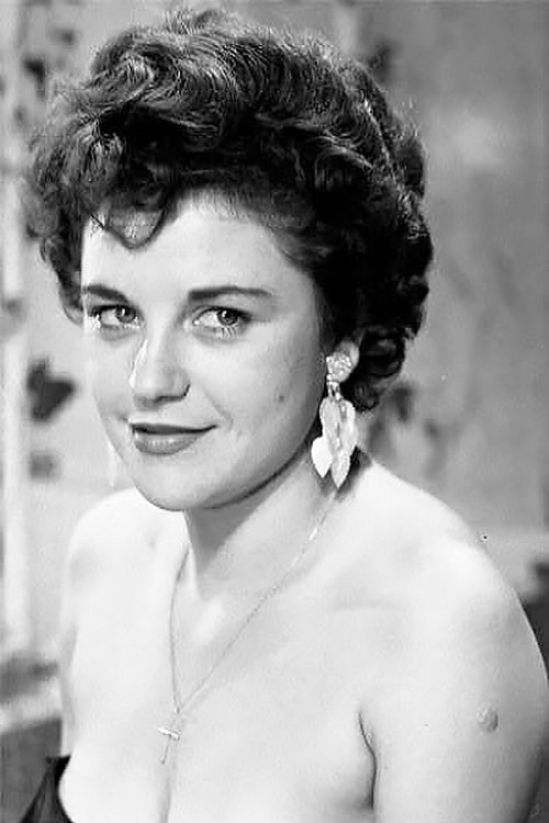 Rena Stratigou as Lolota