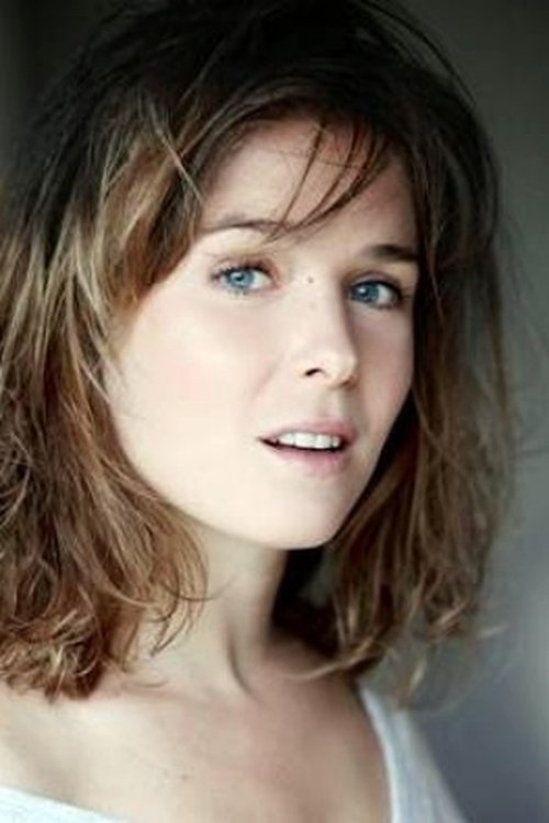 Élodie Bollée as Sabrina