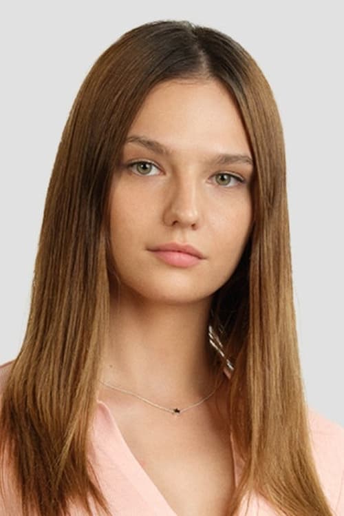 Nilsu Berfin Aktaş as Gülbeyaz "Yaz" Yıldırım