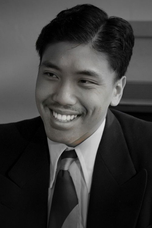 Travis Hui as Robert