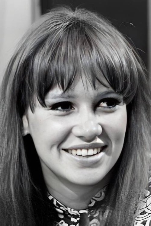 Michèle Mercure as Shop Girl