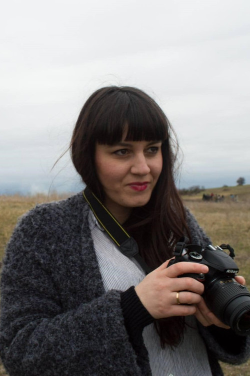 Gogo Violitzi as Alexandra