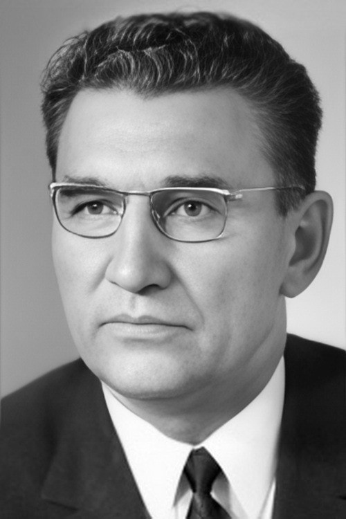Ignatiy Novikov as Self - Chairman of the Organizing Committee Olympiad-80