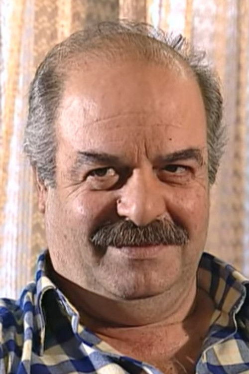 Mete Yavaşoğlu as Bakkal Osman