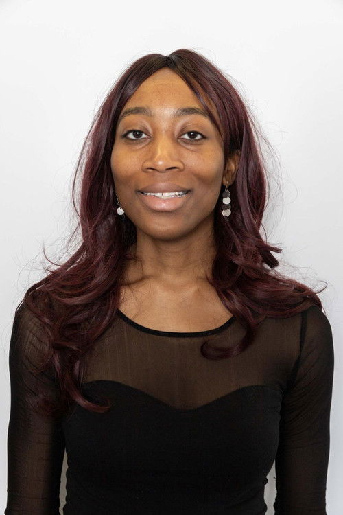 Oslene Vanyanbah as Unknown Artist