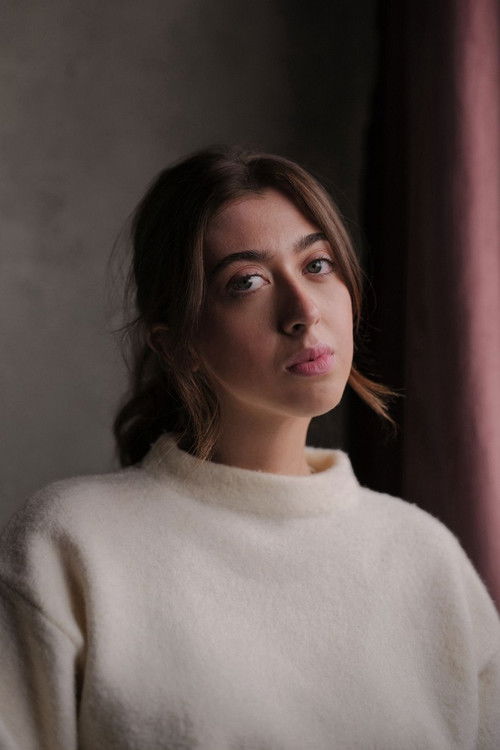 Hannah Griffiths as Brooke