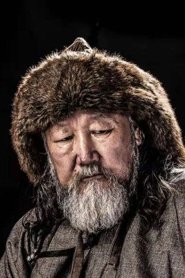 Senggerenqin as Buson