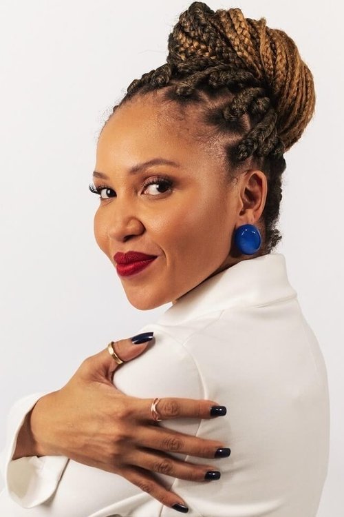 Sol Miranda as Simone