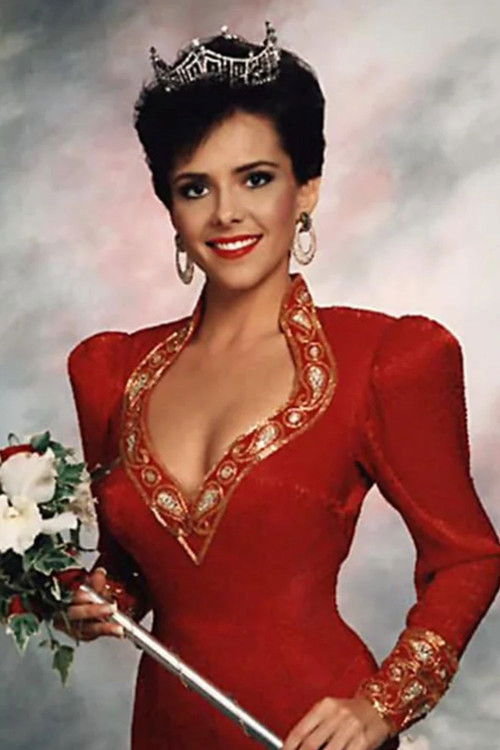 Leanza Cornett as Et. Newscaster