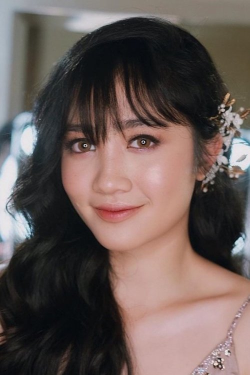 Febby Rastanty as Pevita