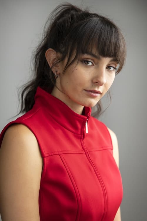 Mirabai Pease as Teresa