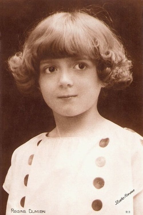 Régine Dumien as Régine dite Petit ange