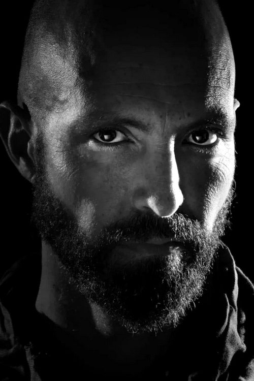 Borja Saavedra as Álvaro