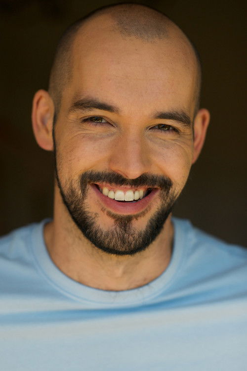 Jace Pickard as Ben Sanderson