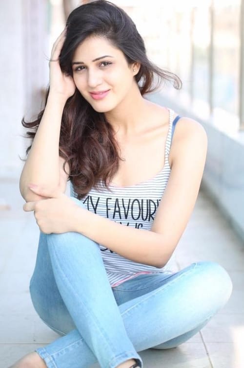 Isha Rikhi as Mannat