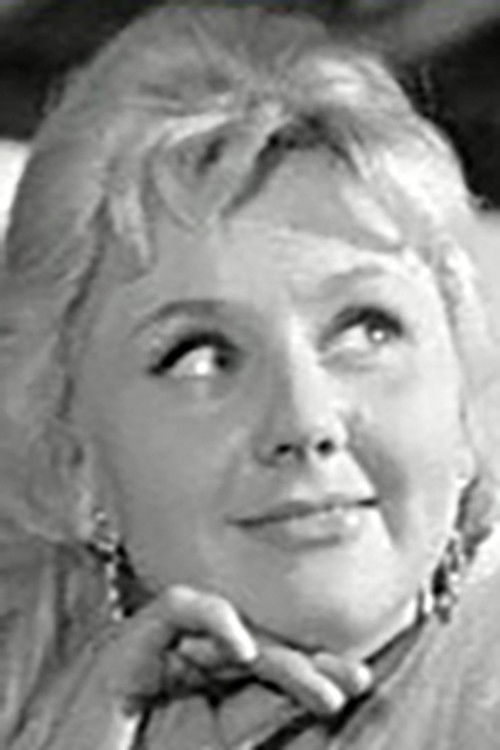 Svetlana Dik as Тереза