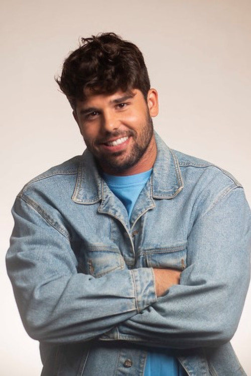 Daniel Baroni as Felipe